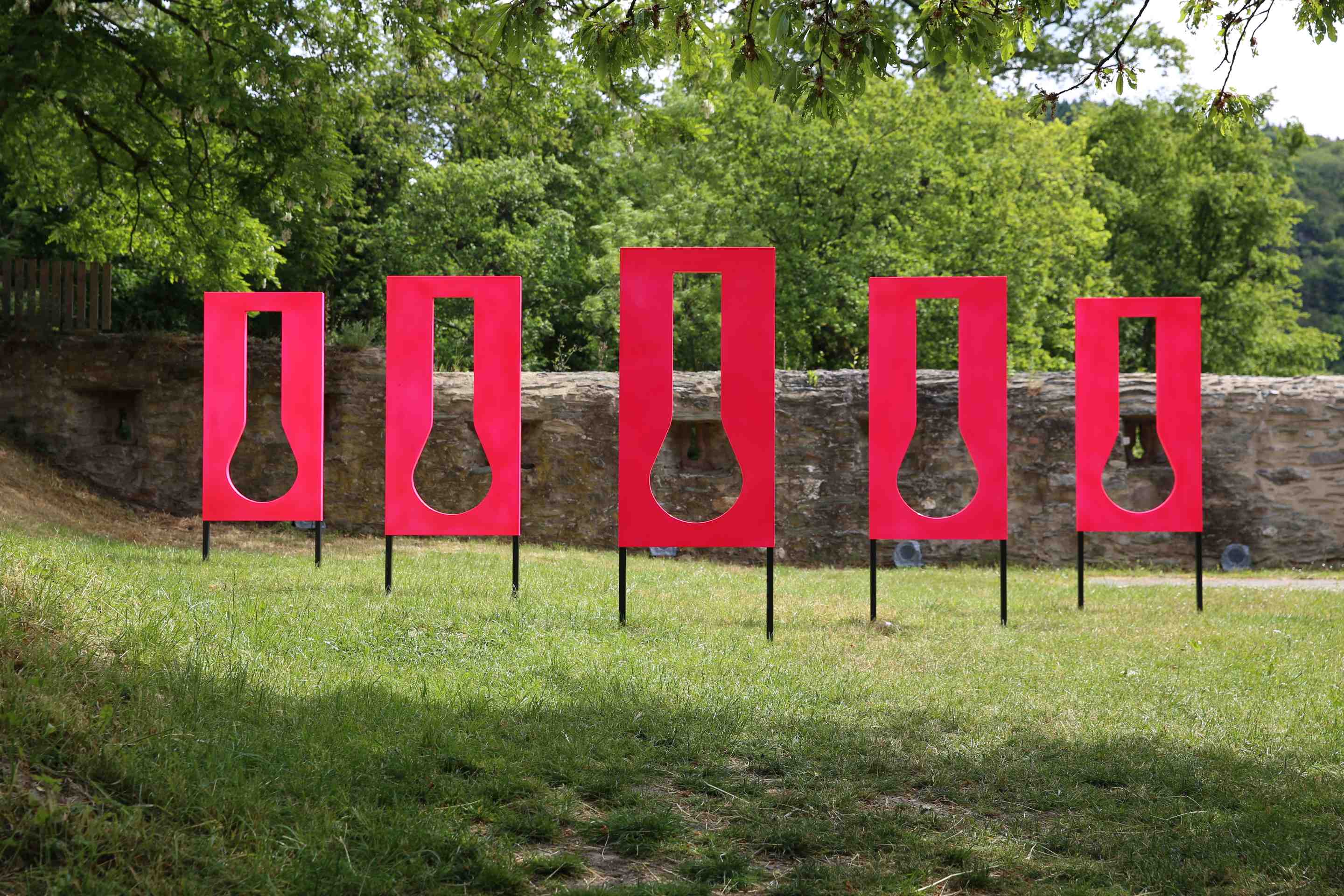 :::::Meine Bilder:Eppstein 29.Mai 2015 Aufbau:2015_05_30:Schießscharten Ostzwinger Totalek.jpg
